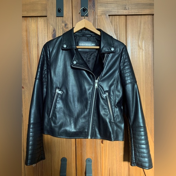 NWOT buttery soft faux leather moto jacket 
Incredibly flattering
10/10 conditio - Picture 2 of 7